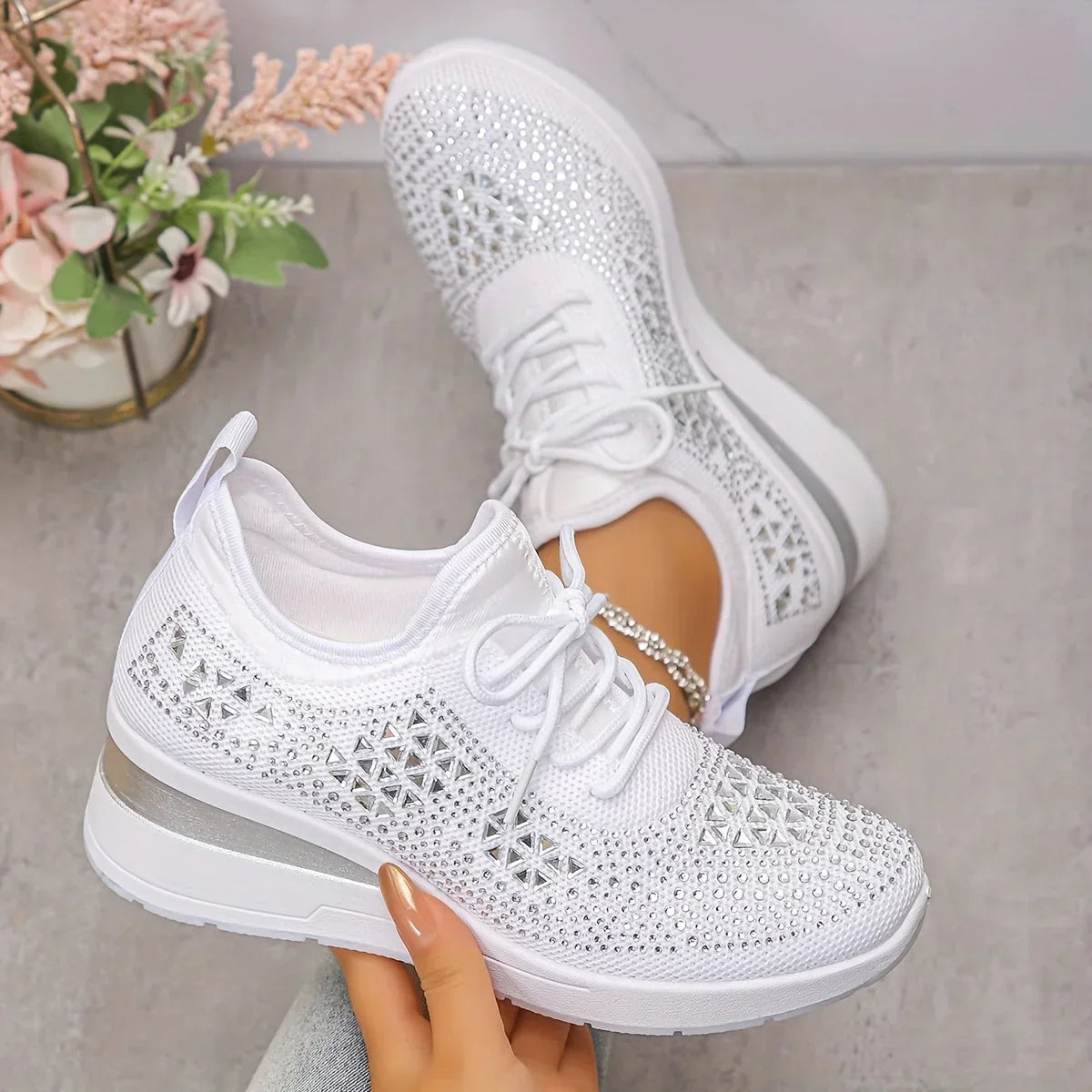 Yara – Shine And Soft Sneakers